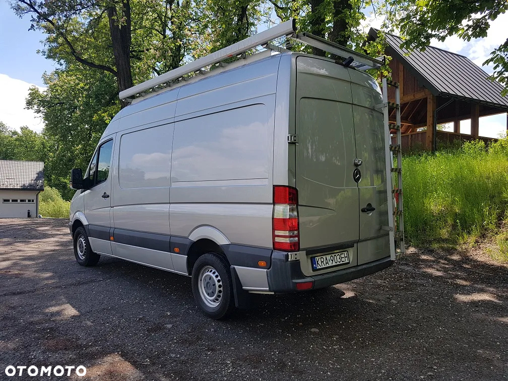 Mercedes-Benz SPRINTER - 6
