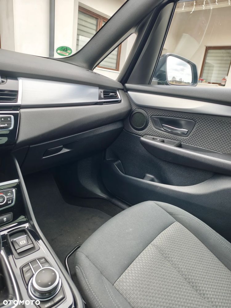 BMW Seria 2 220i Sport-Aut Sport Line - 15