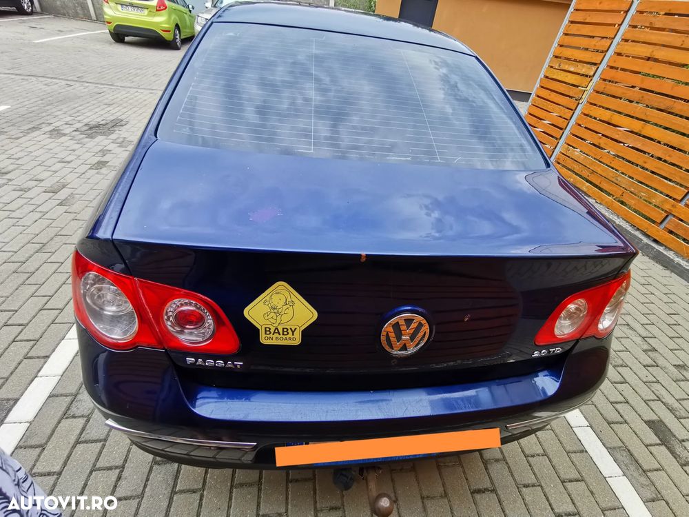 Volkswagen Passat - 5
