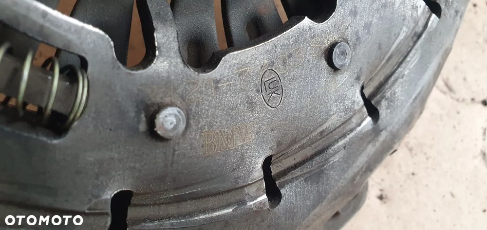 Sprzęgło tarcza docisk LUK BMW 1 E81 E87 2.0D 7615629 7603849 - 6