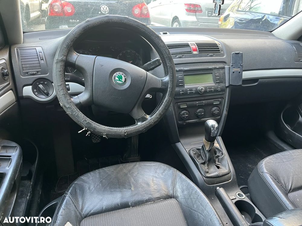Dezmembrez Skoda Octavia 2 break 2007 negru 2.0 TDI cod BKD - 7