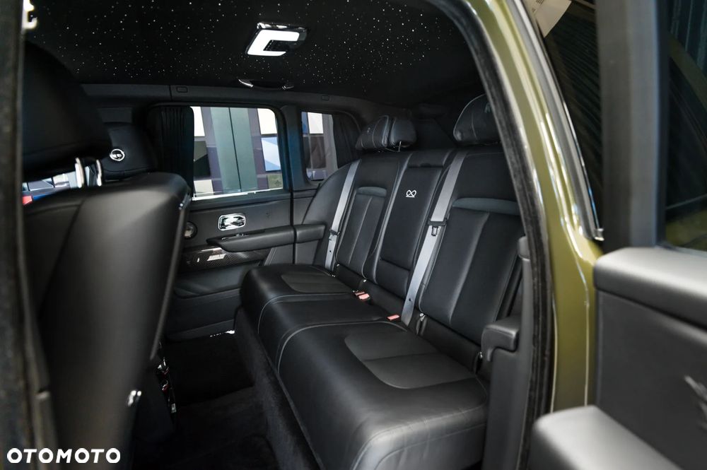 Rolls-Royce Cullinan - 17