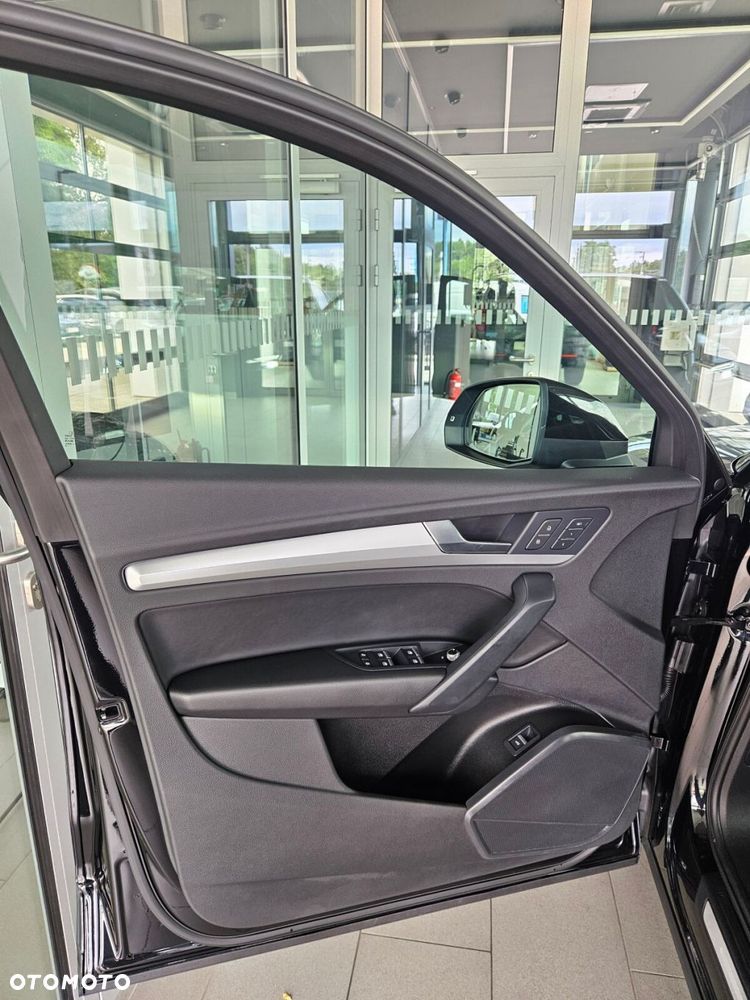 Audi Q5 Sportback - 9