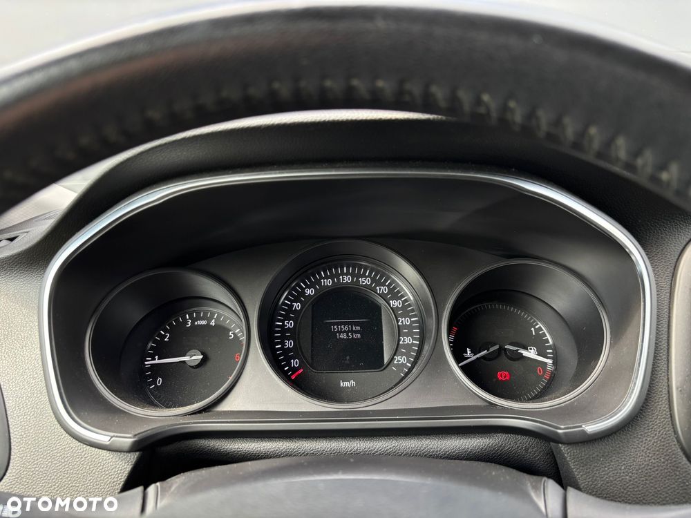 Renault Megane ENERGY TCe 100 INTENS - 28
