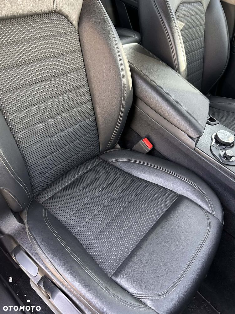 Alfa Romeo Stelvio 2.2 JTDM - 31