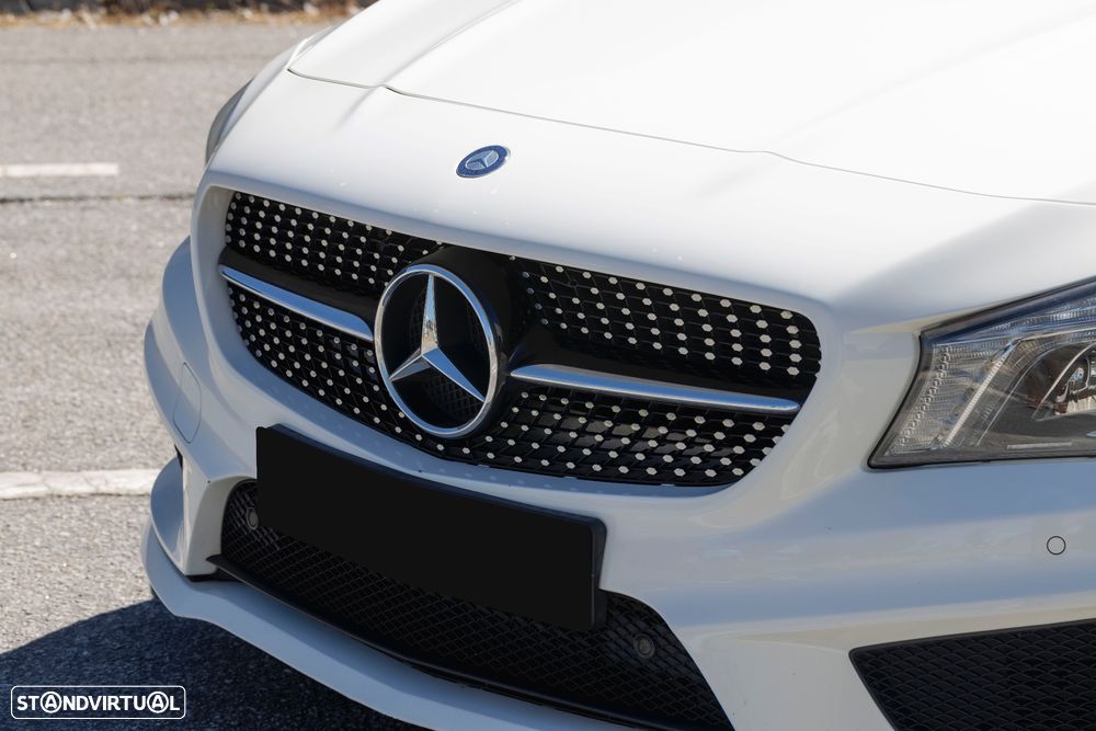 Mercedes-Benz CLA 220 d 7G-DCT AMG Line - 2