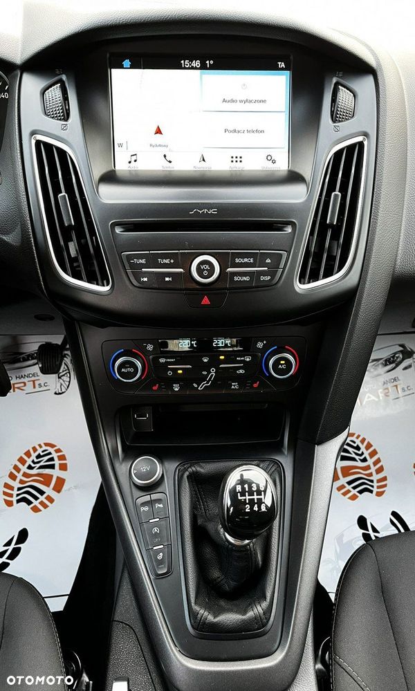 Ford Focus - 24