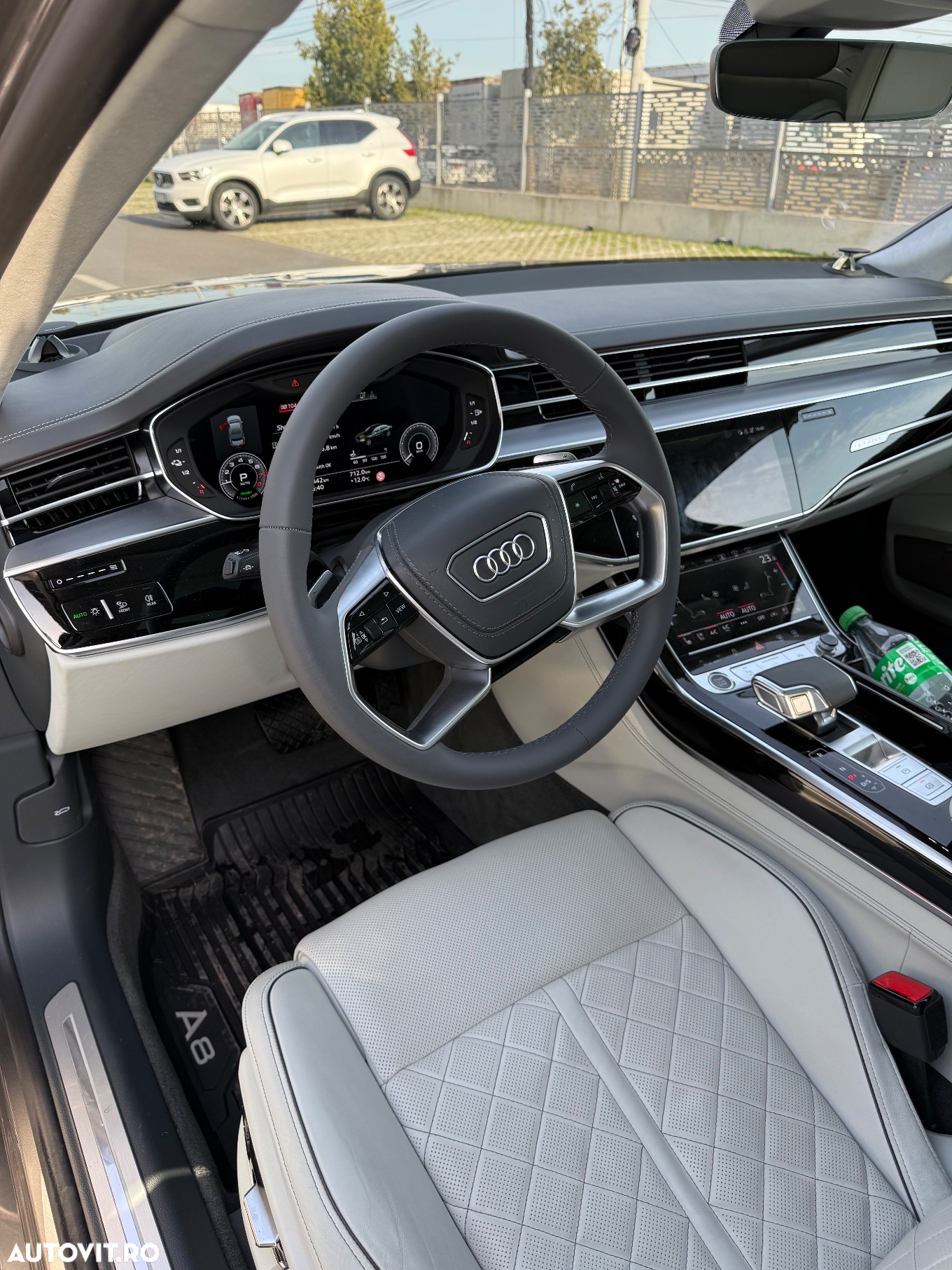 Audi A8 - 15