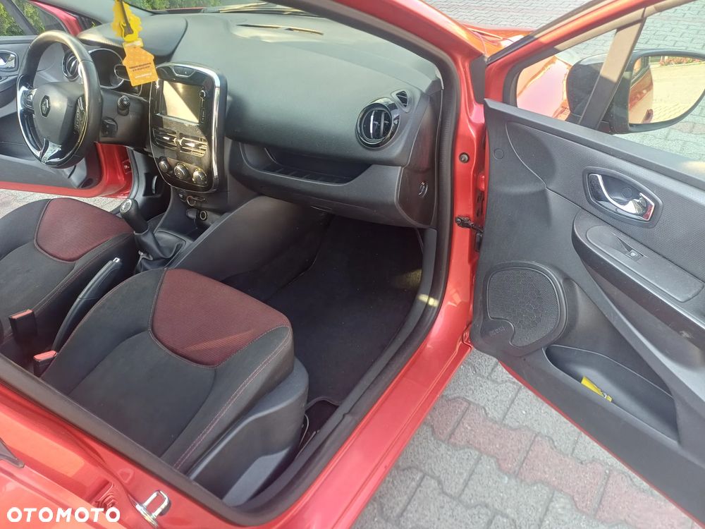 Renault Clio 0.9 TCe Limited - 22