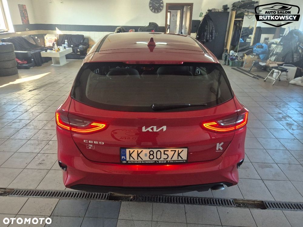 Kia Ceed 1.5 T-GDI M - 6