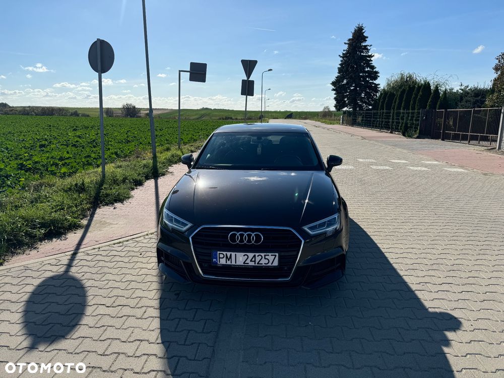 Audi A3 Limousine 1.4 TFSI CoD Sport S tronic - 1