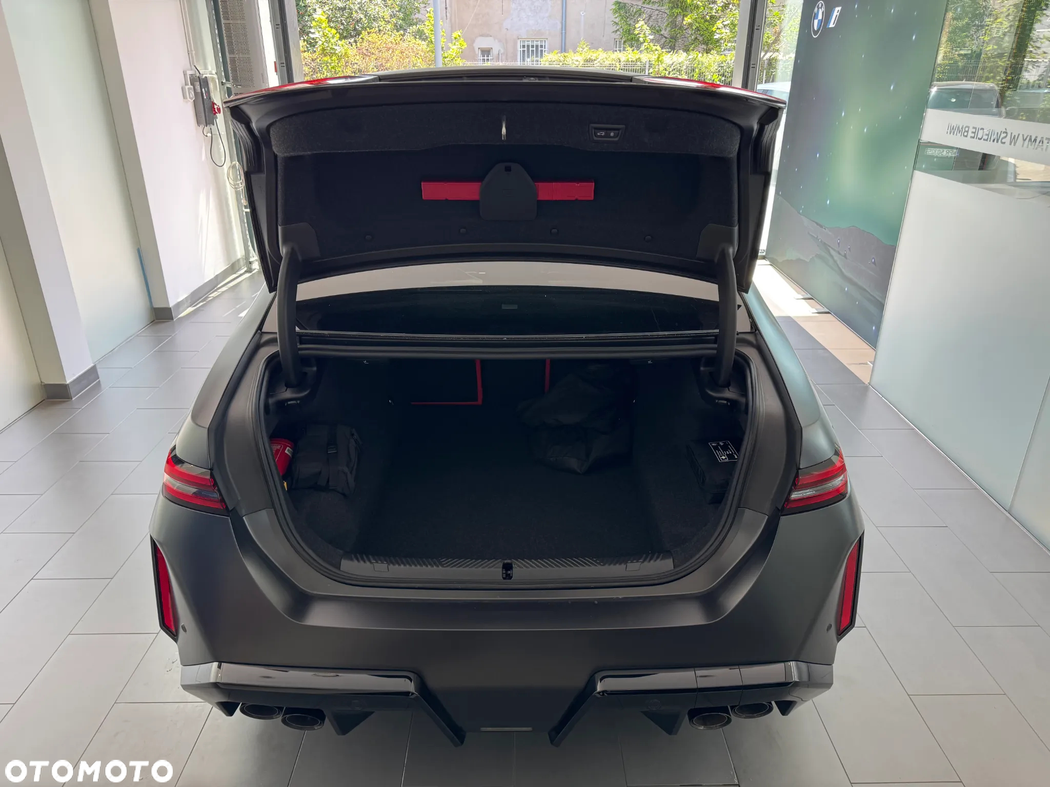 BMW M5 PHEV - 14
