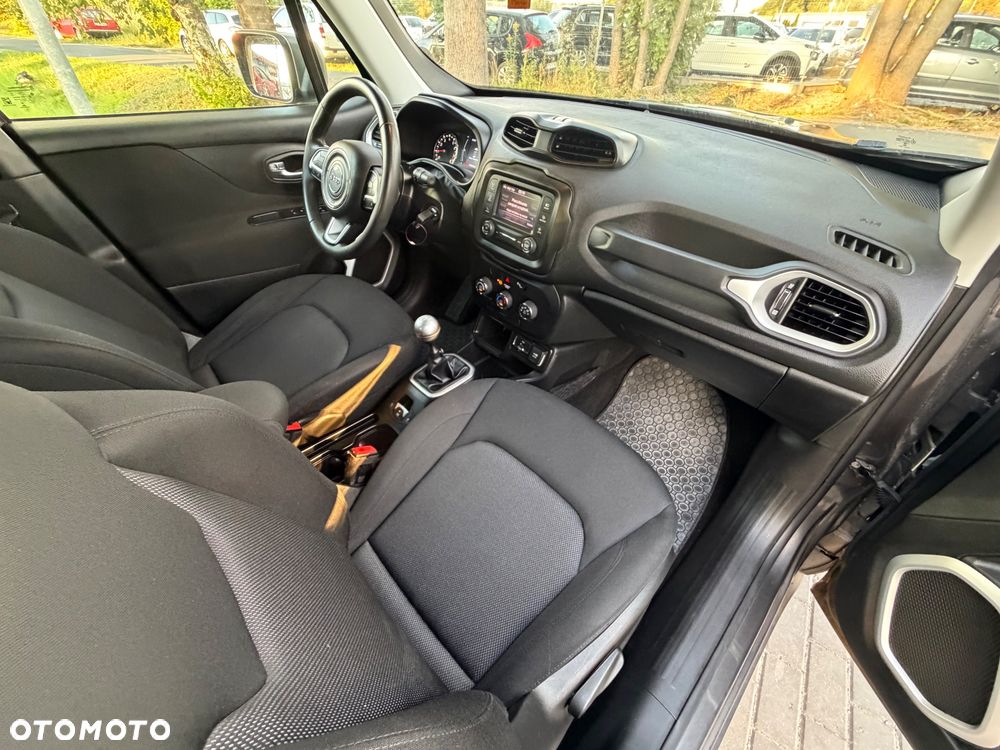 Jeep Renegade 1.6 E-TorQ Sport FWD - 12