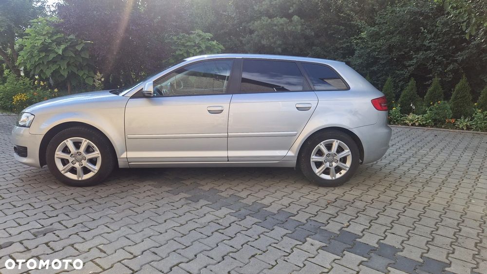 Audi A3 Sportback 1.4T FSI Ambiente S tronic - 2