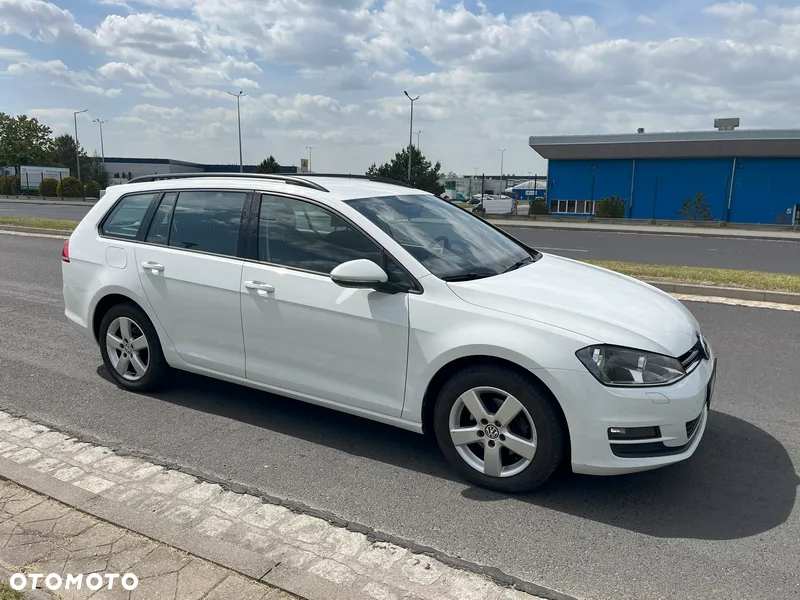 Volkswagen Golf - 16