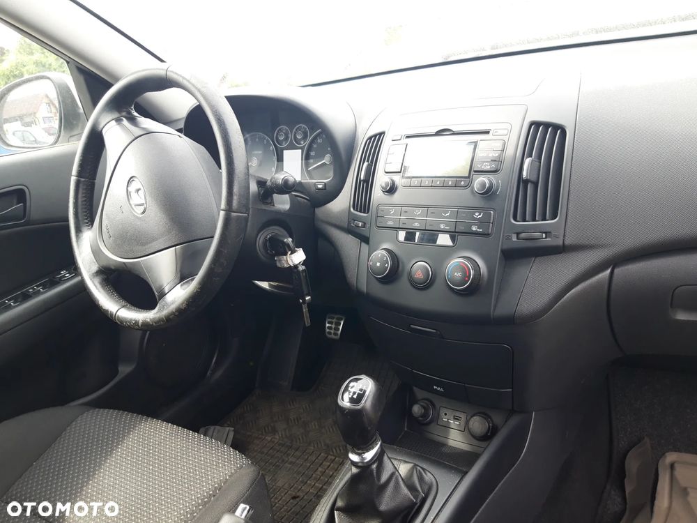 Hyundai i30 1.4 blue Classic - 8