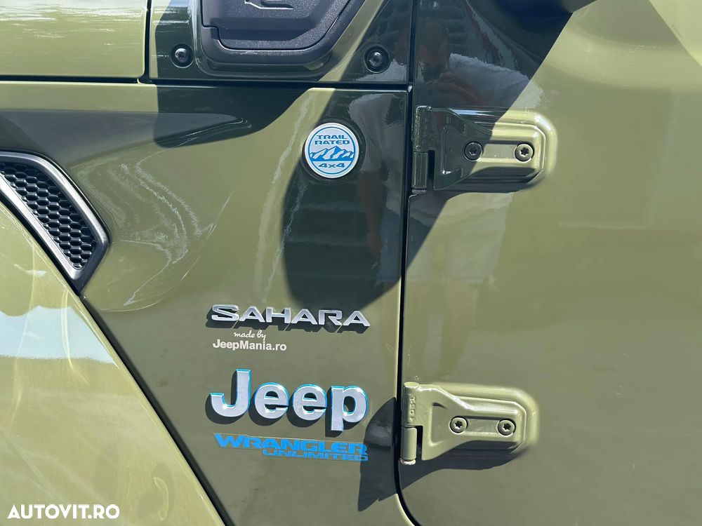 Jeep Wrangler 2.0 4xe AT8 PHEV Sahara - 10
