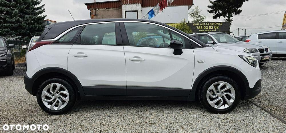 Opel Crossland X - 11