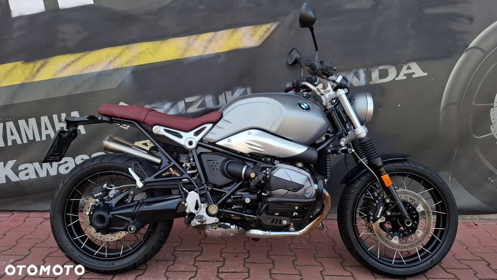 BMW R - 1
