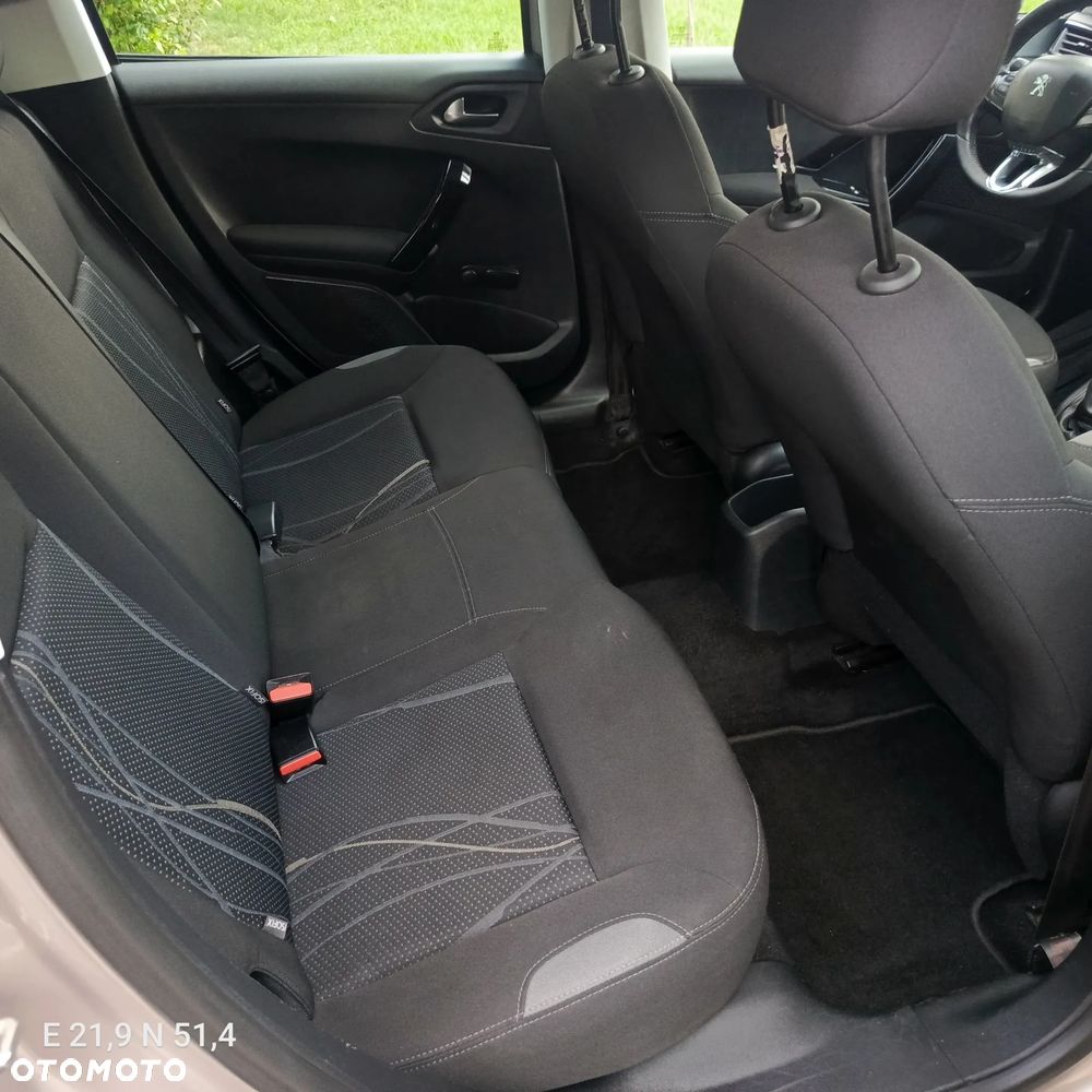 Peugeot 208 1.4 VTi Active - 9