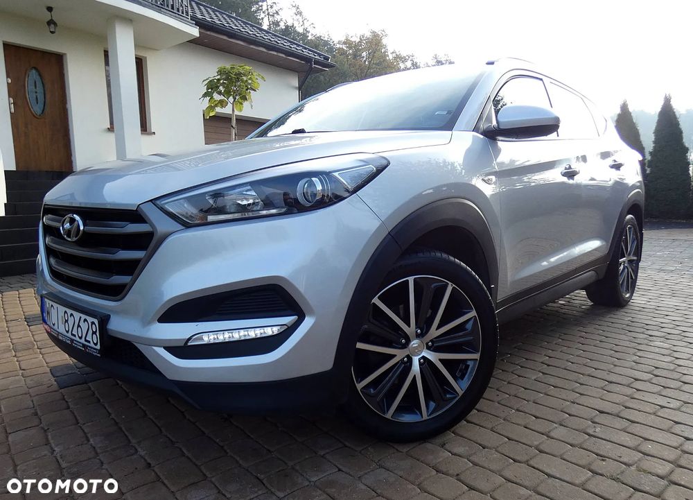 Hyundai Tucson 1.6 GDI BlueDrive Style 2WD - 25
