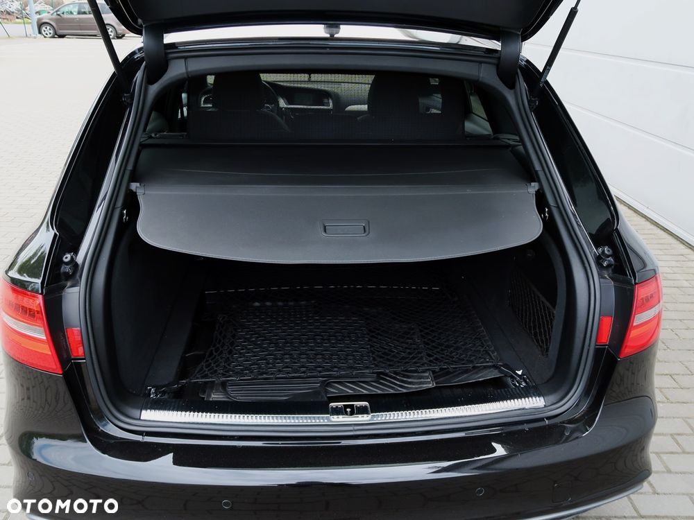 Audi A4 Avant 2.0 TDI DPF S line Sportpaket - 38