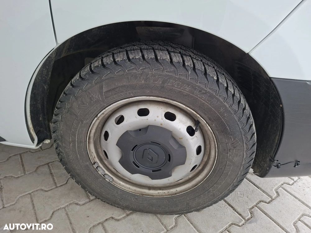 Renault Trafic 2.0 Blue dCi 120 Combi L1H1 8+1 locuri Authentique - 6