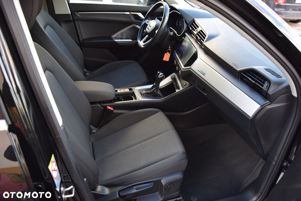 Audi Q3 Sportback 35 TDI S tronic - 11