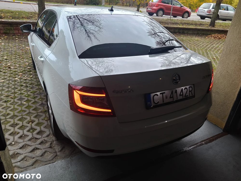 Skoda Octavia 1.4 TSI Ambition - 6