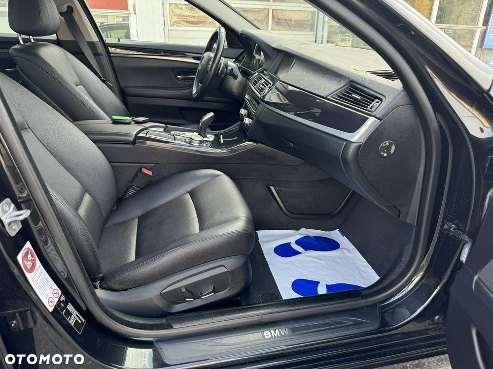 BMW Seria 5 - 38