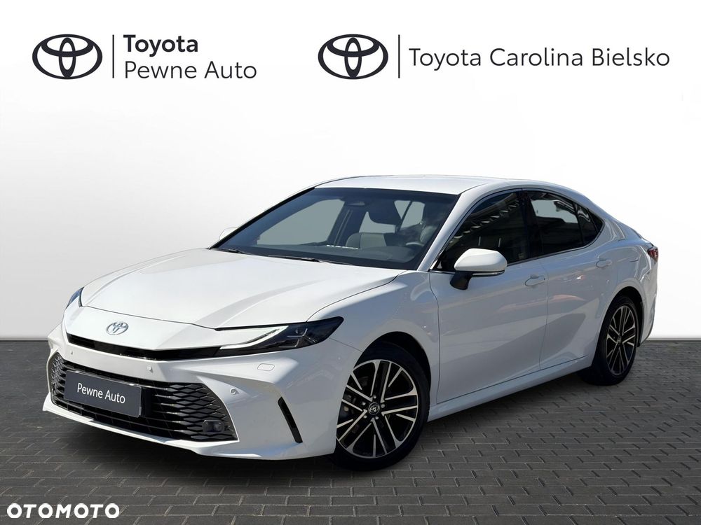 Toyota Camry - 1