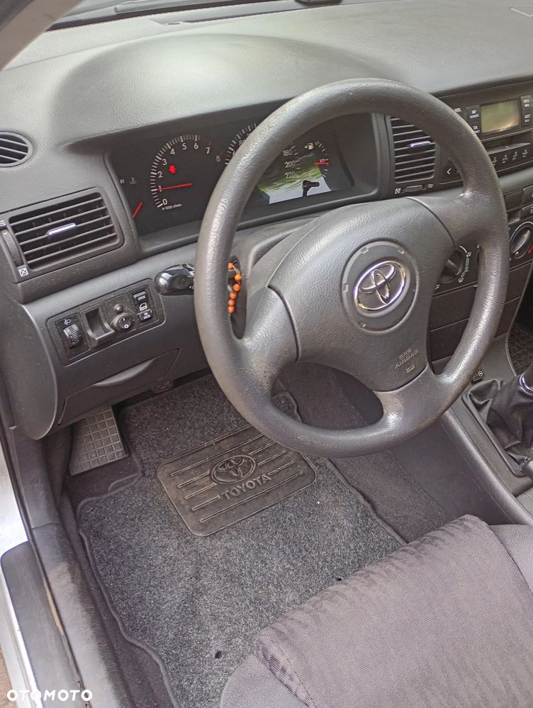 Toyota Corolla 1.4 VVT-i Base - 6
