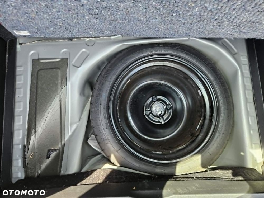 Renault Captur - 15