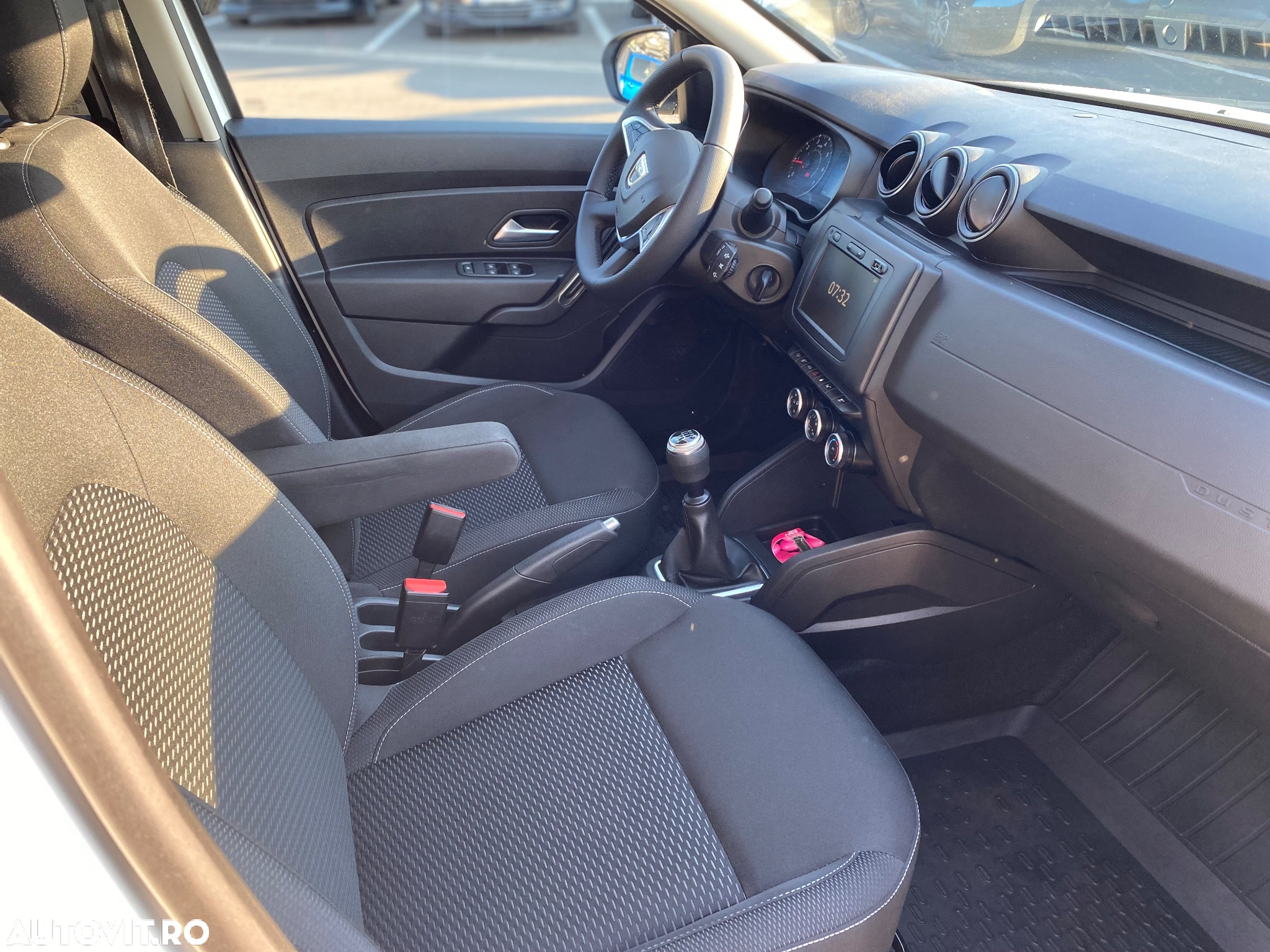 Dacia Duster 1.5 Blue dCi 4WD Comfort - 27