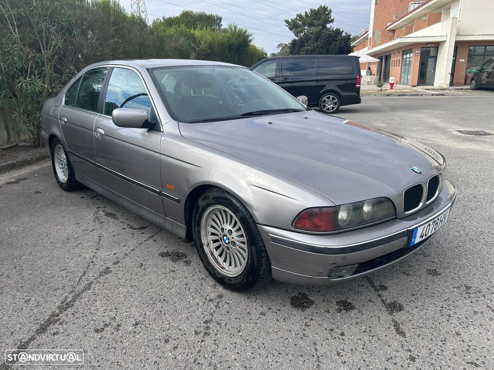 BMW 528 iA - 3