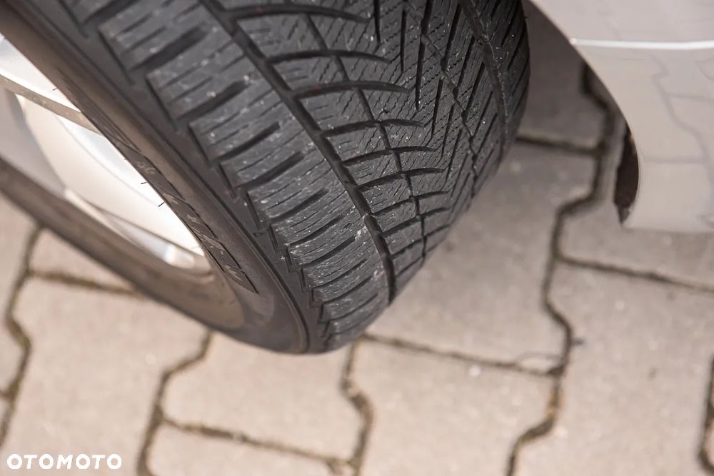 Citroën C5 2.0i 16V Dynamique - 26