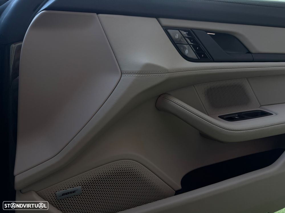 Porsche Taycan 4S Bateria Performance Plus - 15