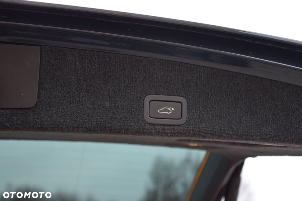 Volvo XC 60 D4 AWD Geartronic Momentum - 19