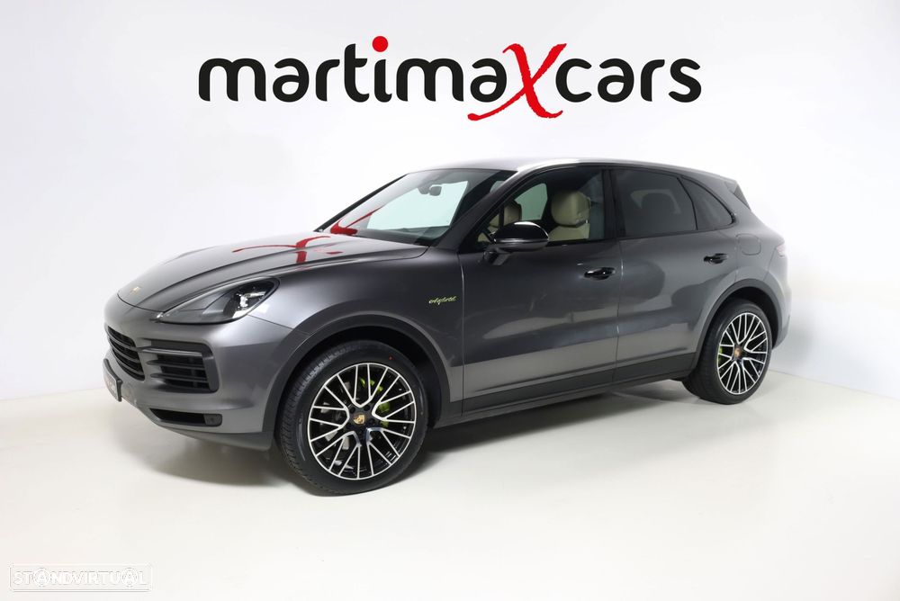 Porsche Cayenne E-Hybrid - 2