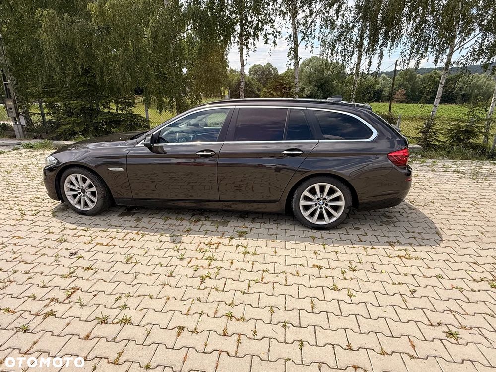 BMW Seria 5 520d - 5