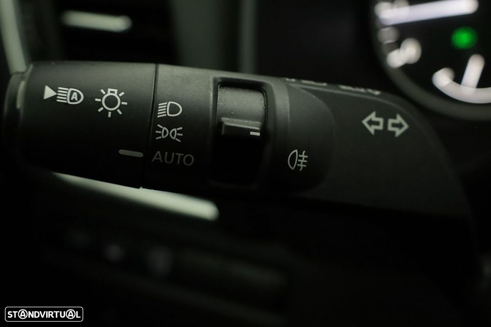 Nissan Qashqai 1.3 DIG-T Acenta Xtronic - 16