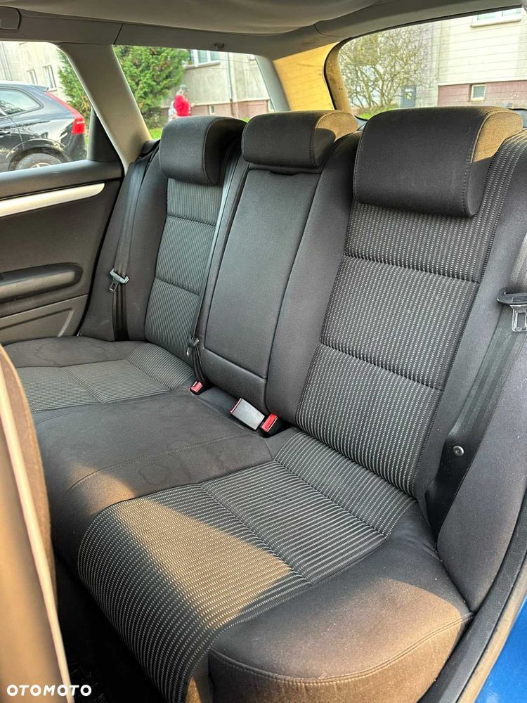 Audi A4 Avant 2005 photo 5