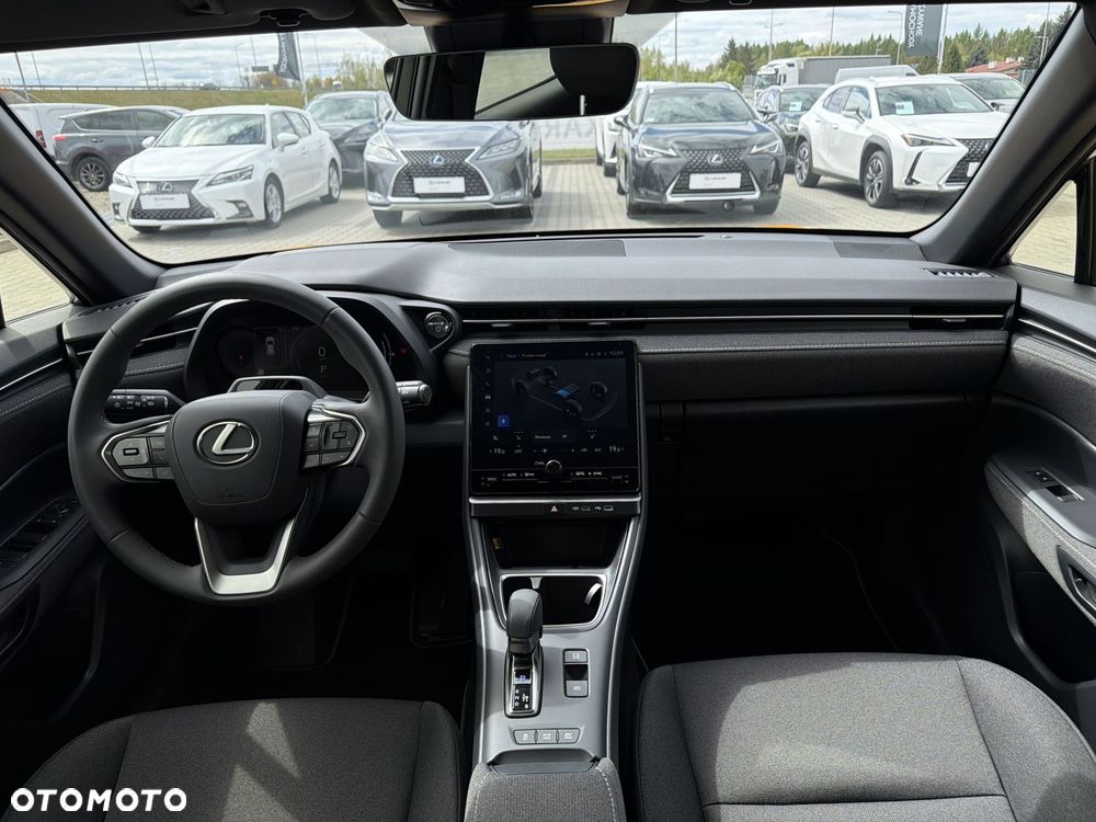 Lexus LBX 1.5 Hybrid - 11