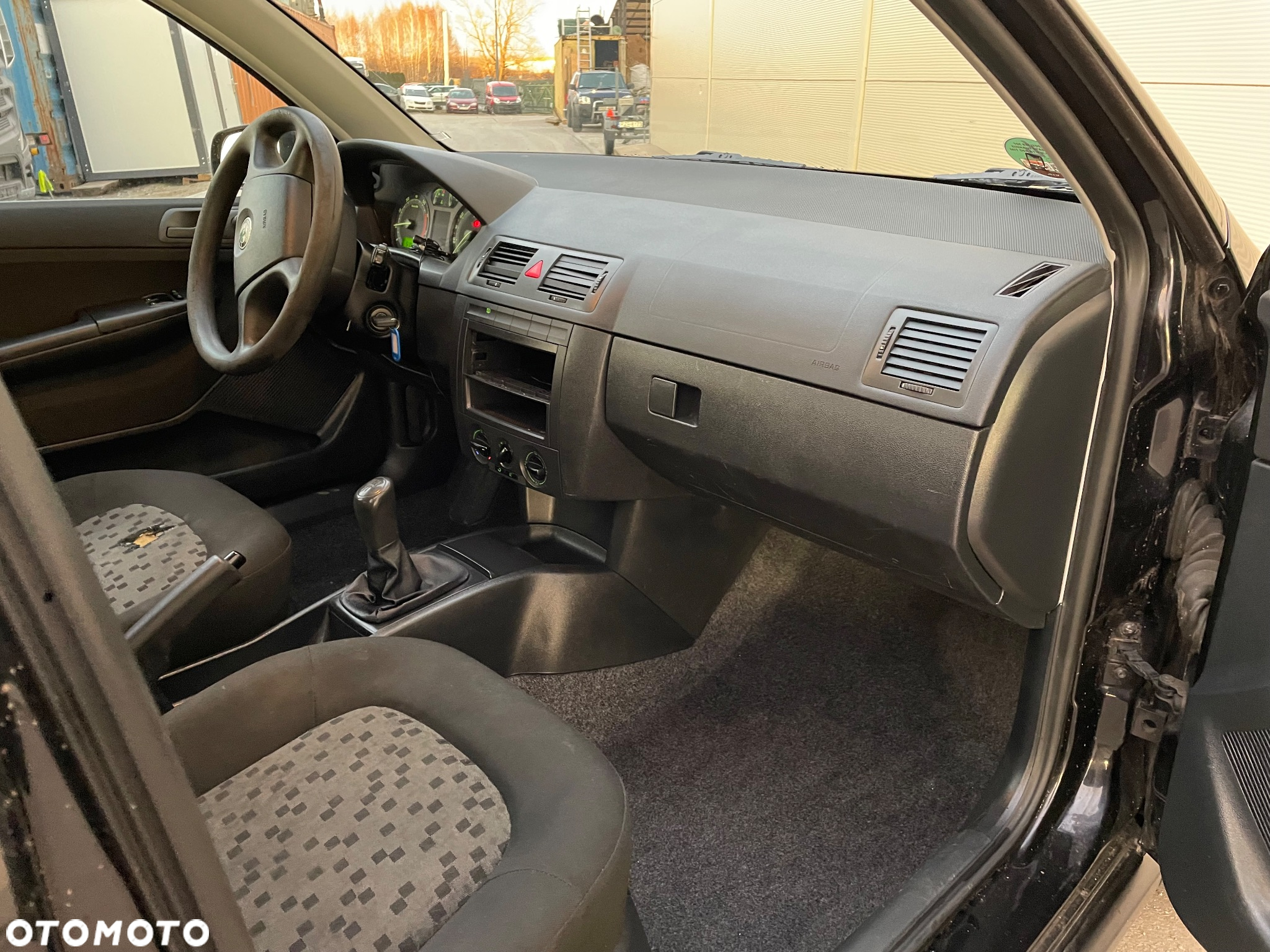 Skoda Fabia - 14
