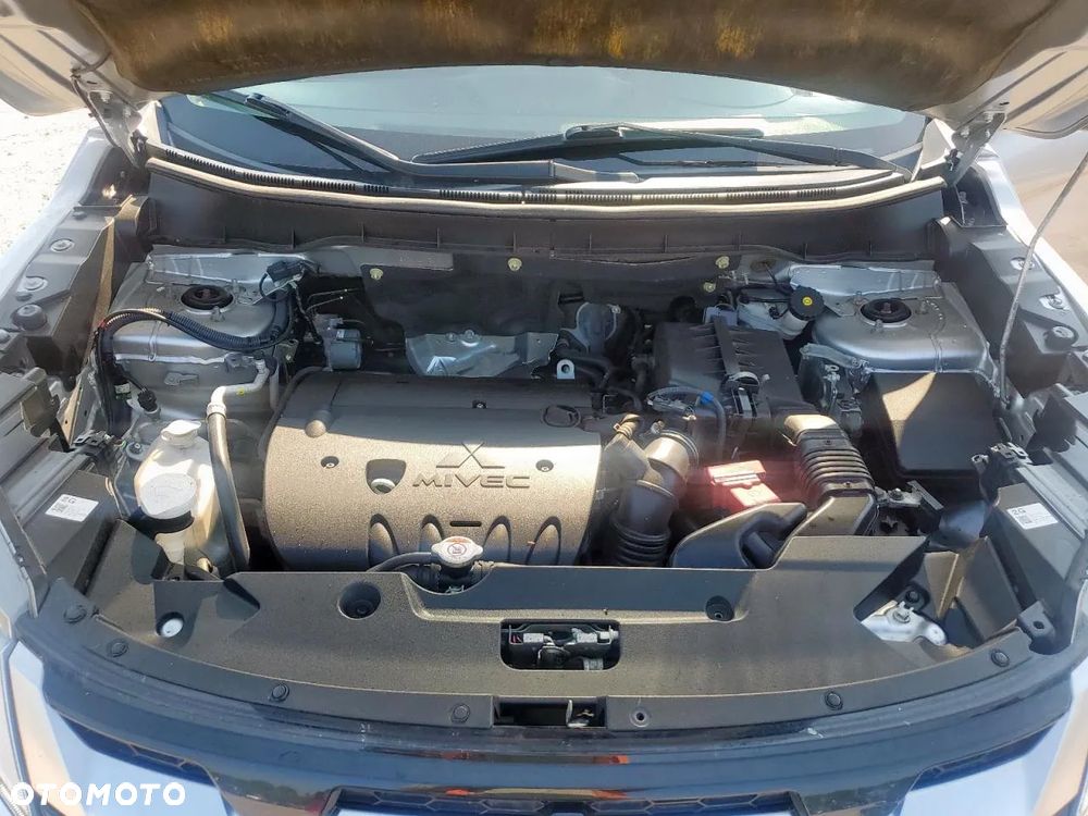 Mitsubishi ASX - 10
