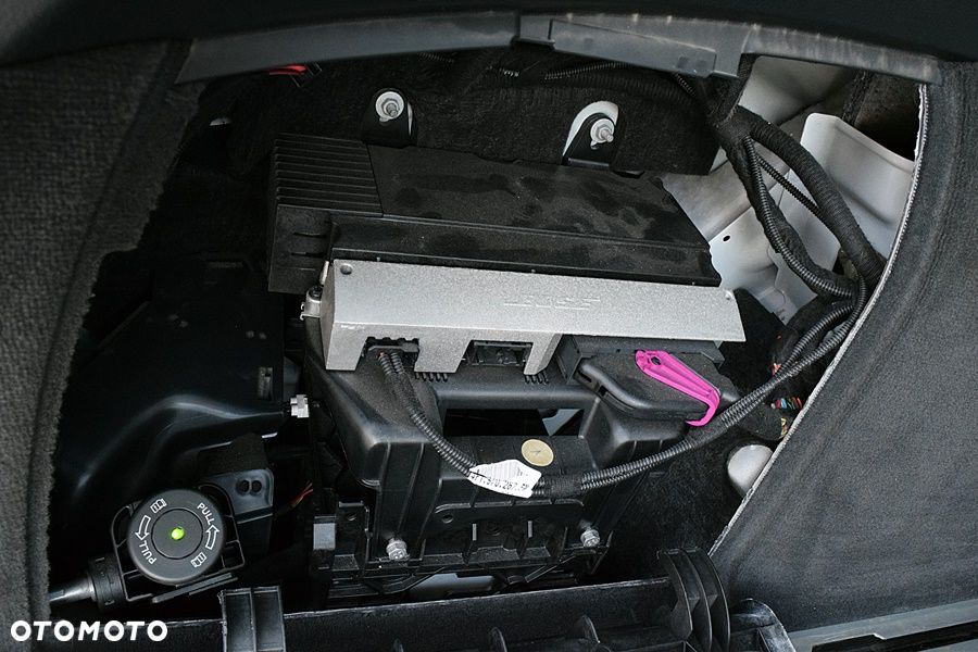 Audi A6 Avant 2.7 TDI DPF quattro tiptronic - 40