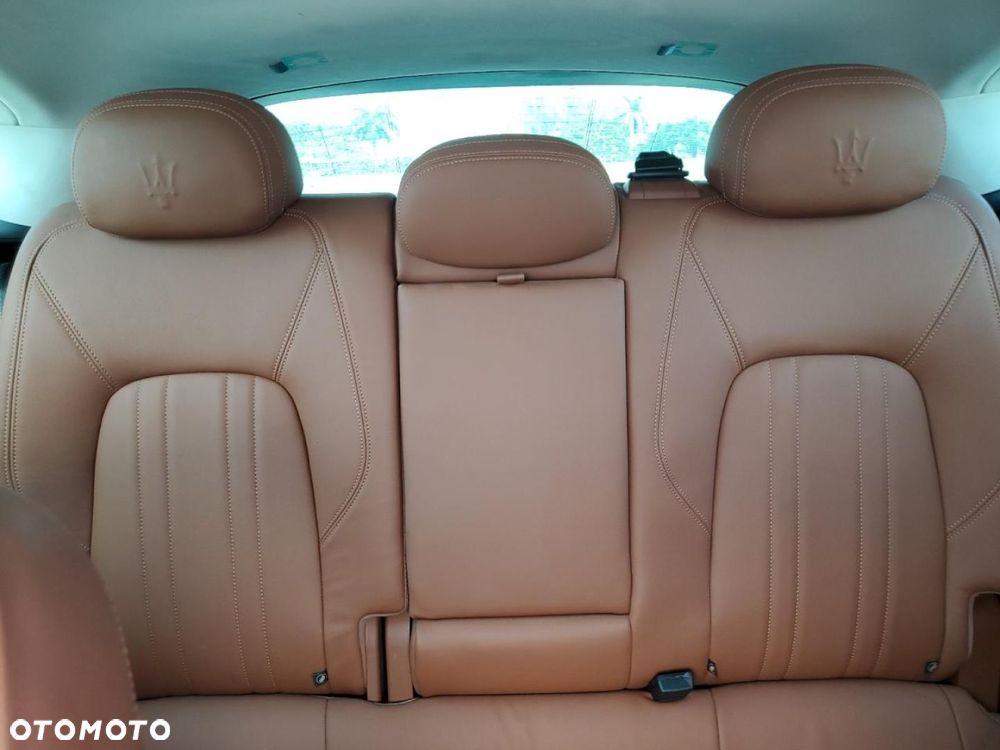 Maserati Levante - 11