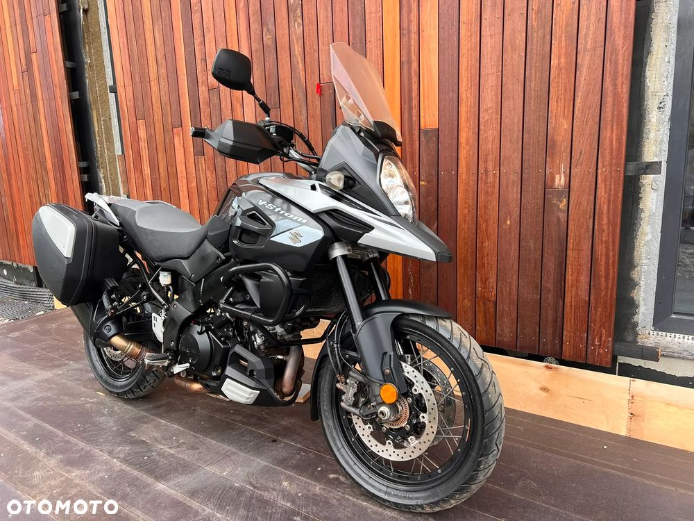 Suzuki V-STROM - 2