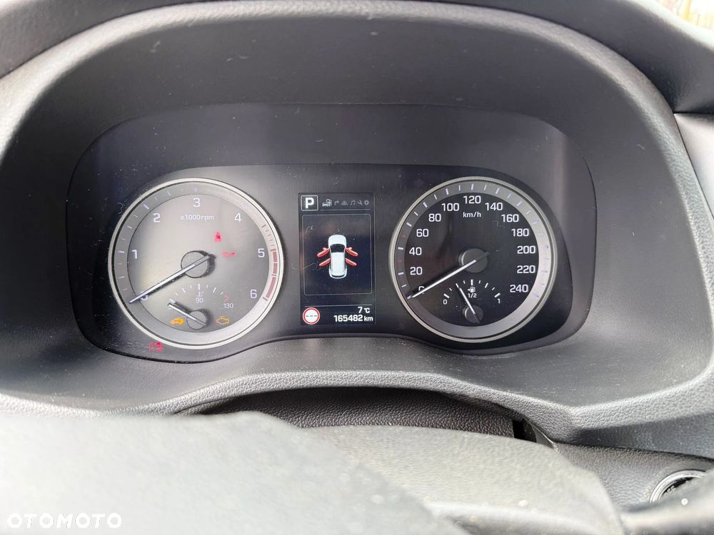 Hyundai Tucson 1.7 CRDI BlueDrive Style 2WD DCT - 8