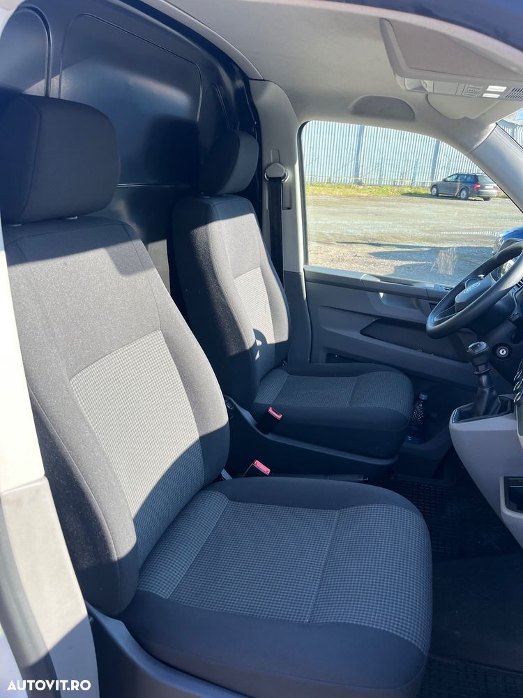 Volkswagen Transporter - 4